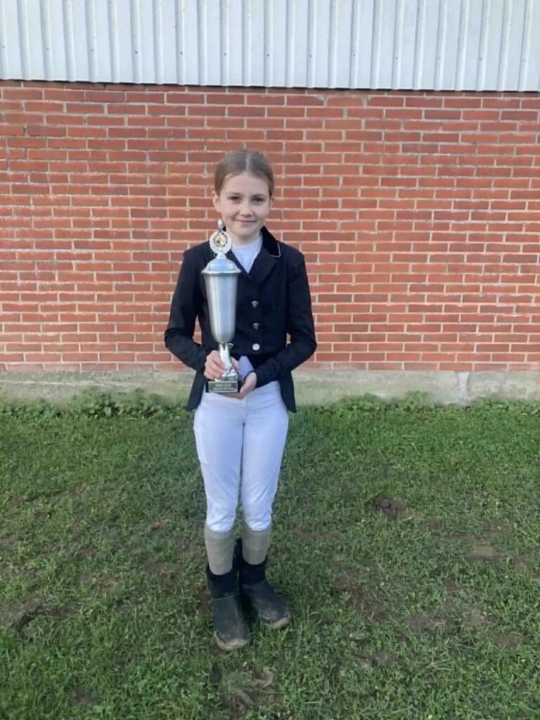 b36611f9 067b 45ea 8bee 535fbaf4ac61